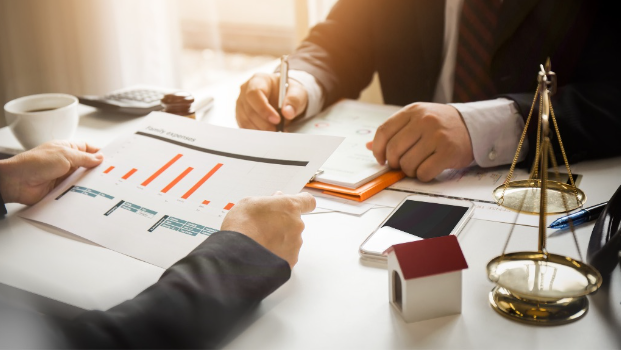 Contract Management and Compliance Strategies for Growing Businesses
