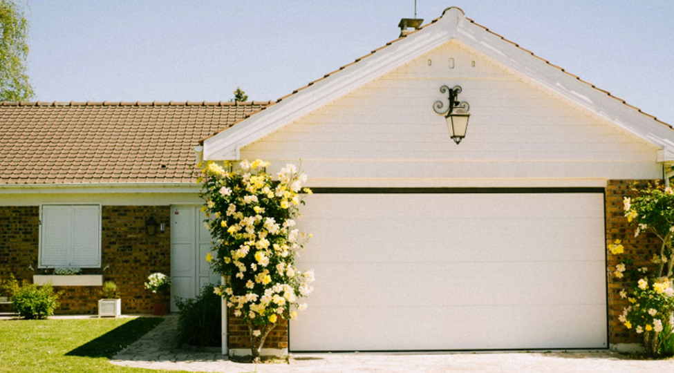 How to Avoid Common Pitfalls in Garage Door Installation