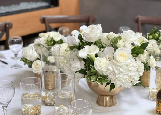 How Corporate Flower Rentals Enhance Modern Business Spaces
